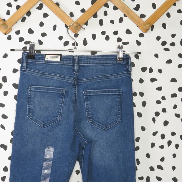 Epic Threads Aster Wash Denim Girls Skinny Jeans - Picture 4 of 7